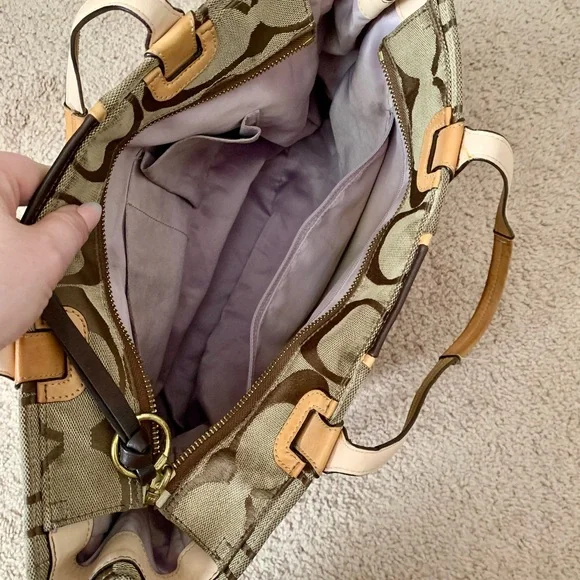 Coach Brown and Tan Signature Tote - Picture 9 of 12